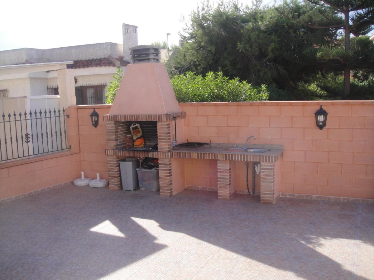 Chalet Muy Cerca De La Playa Con Piscina Privada Dehesa de Campoamor  Экстерьер фото